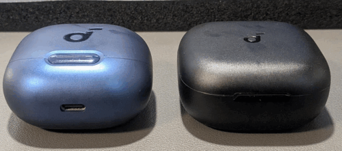 Liberty4NCとP31iのケースサイズ比較 厚みの写真