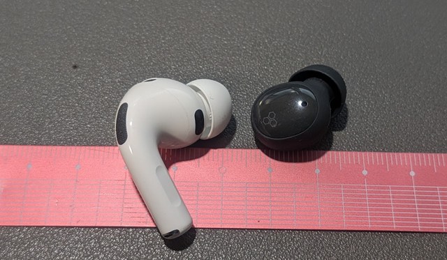 AirpodsPro3との比較